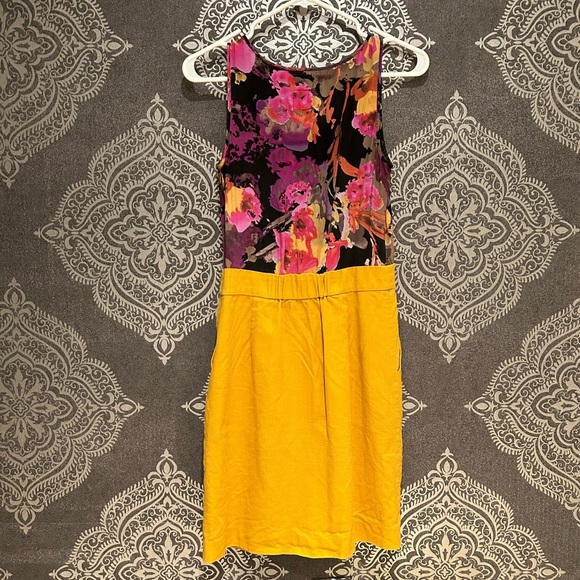 Tabitha Size 2 Dress - Picture 4 of 5